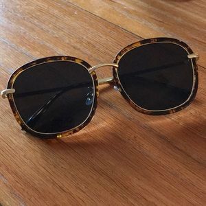 Quay Tortoise Frame Sunglasses